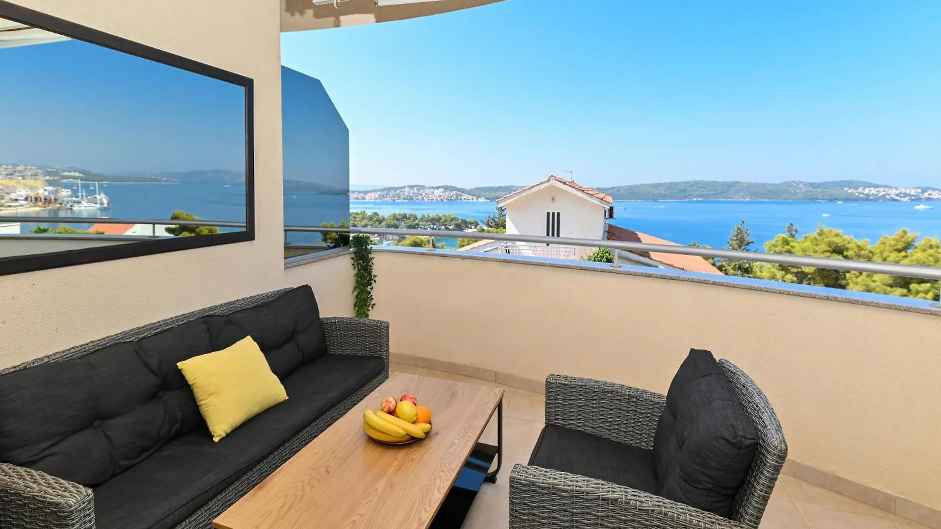 Sunny Place With Sea View 0*, Trogir Croatia