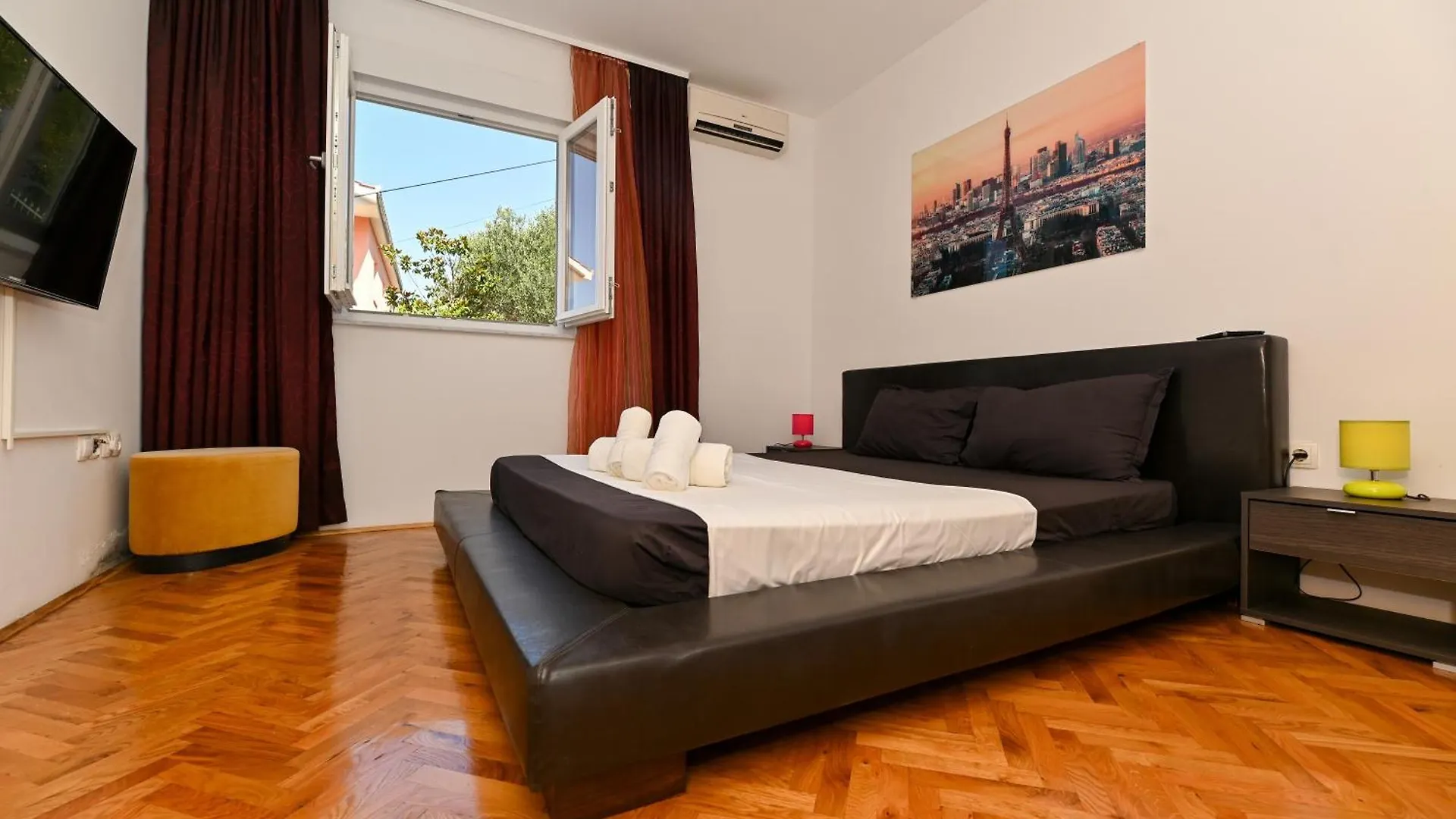 Sunny Place With Sea View Apartman Trogir